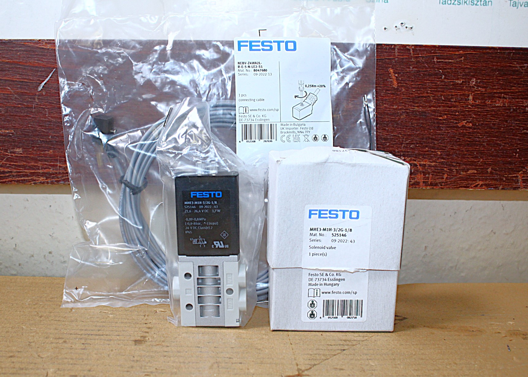 Pneumatikus mágnesszelep 3/2 új Festo